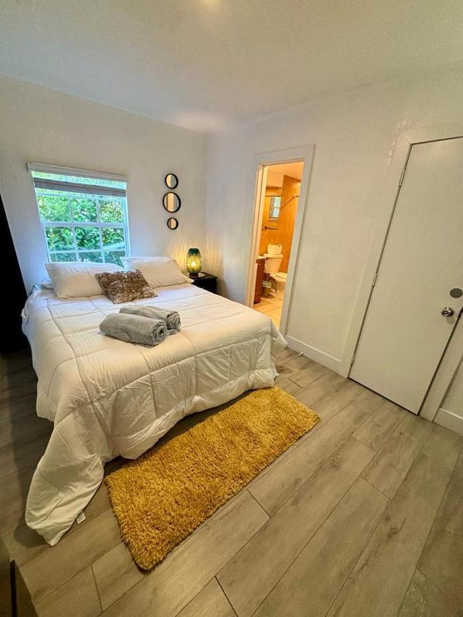 Quiet & Centrally Located House - Private Parking, Laundry And Storage For Luggage Miami Eksteriør bilde